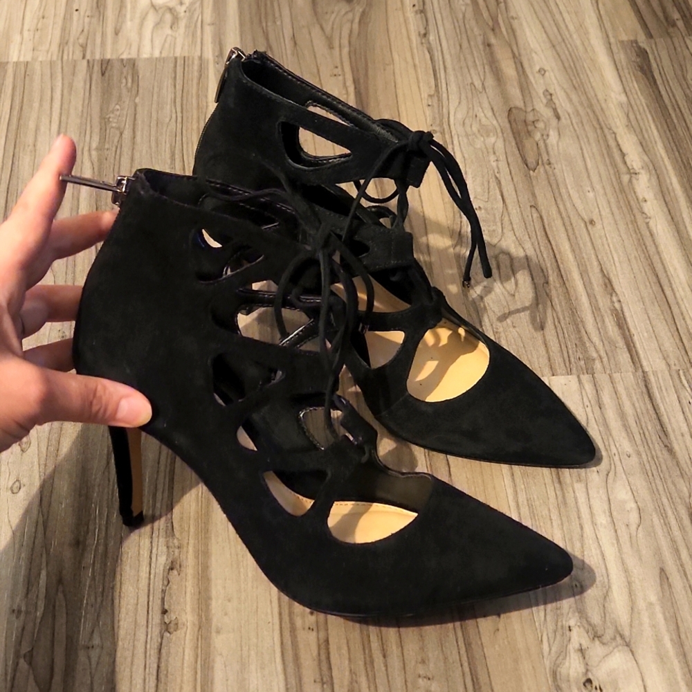 Vince Camuto Velvet heels